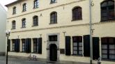 Hier eröffnete im Jahre 1696 das erste Humanistische Gymnasium Kempens.